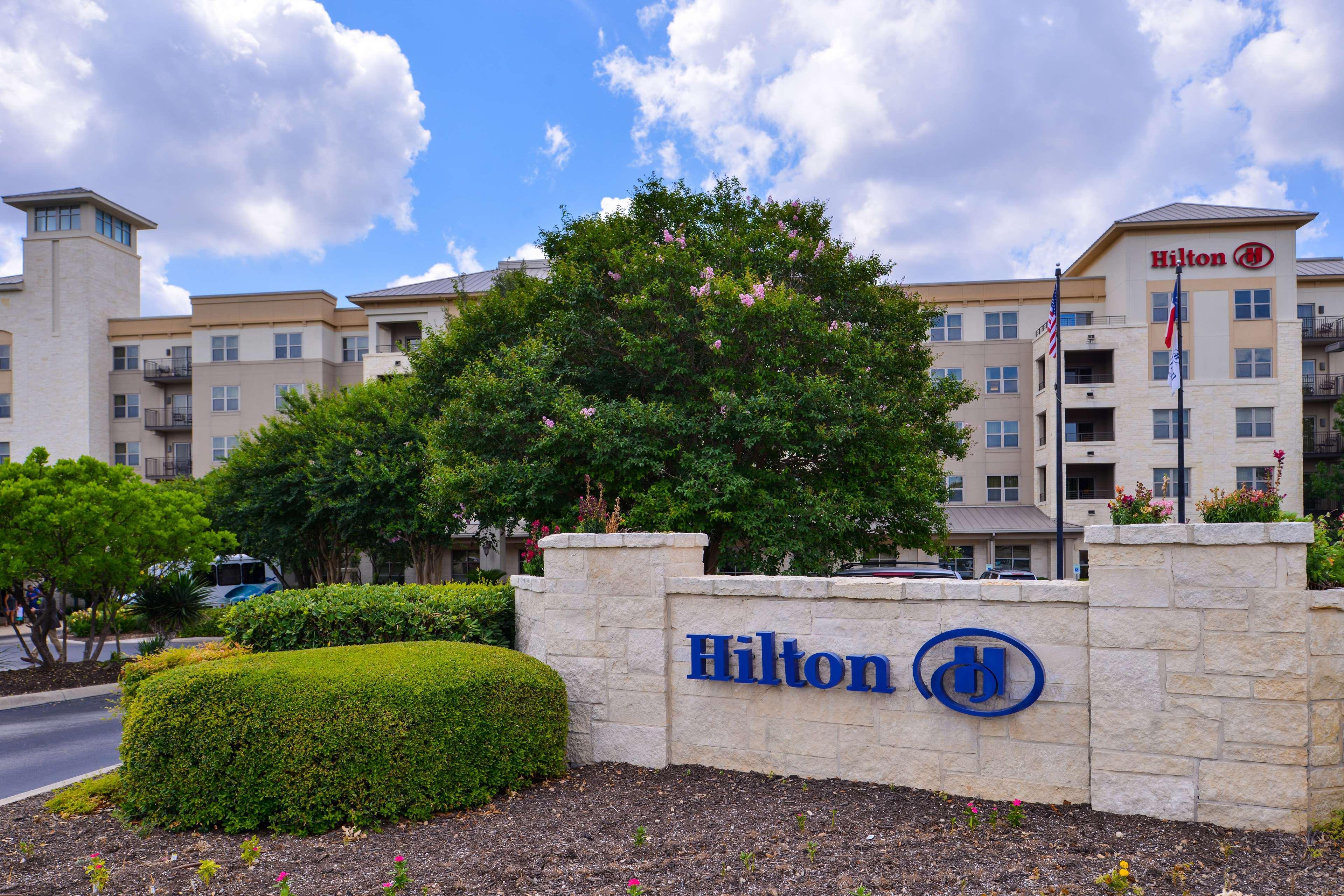 Hotel Hilton San Antonio Hill Country Exterior foto