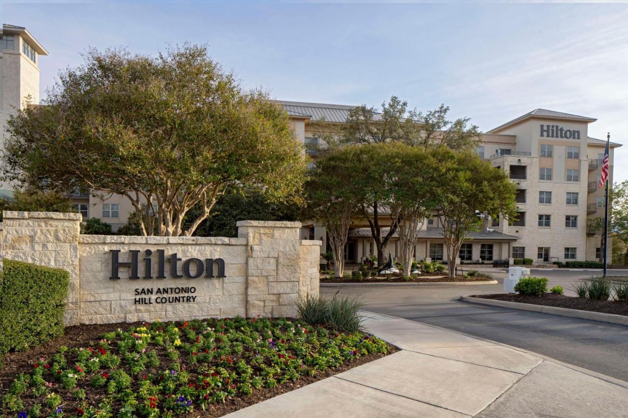 Hotel Hilton San Antonio Hill Country Exterior foto