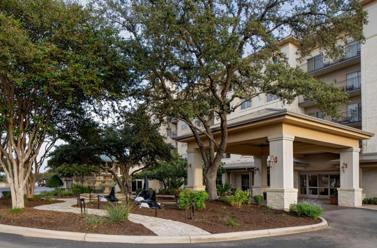 Hotel Hilton San Antonio Hill Country Exterior foto